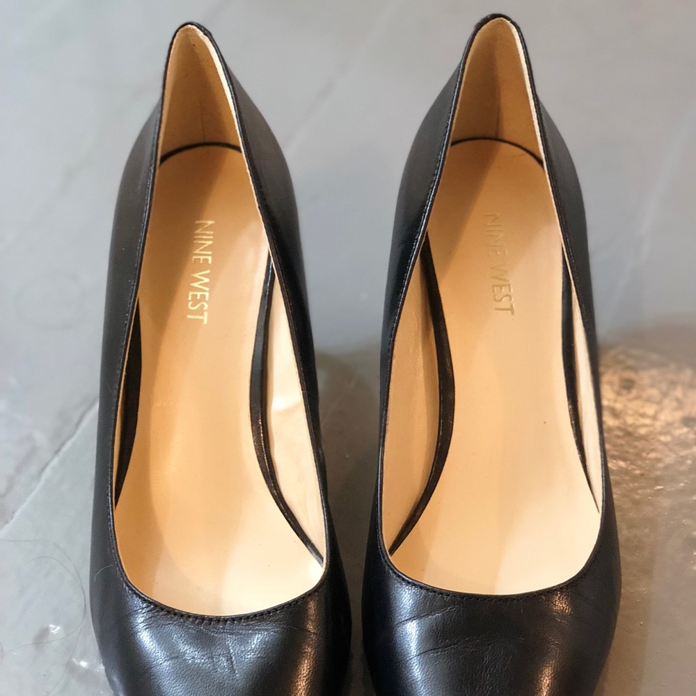 Pointed black Nine West heels